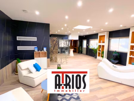 vente bureau 300m2 carqueiranne 83320 - 790000 € - surface privée