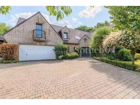 maison de luxe à vendre à lorgies : 1 150 000 € | 400m²