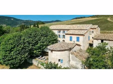 maison avec piscine thoard (04)