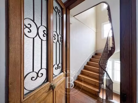 barnes aix-les-bains - centre-ville - appartement 4 pieces - 3 chambres - cave