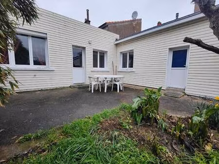 vente immeuble à saint-nazaire (44600) : à vendre / 185m² saint-nazaire