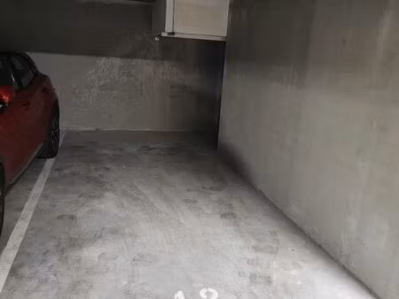 location place de parking