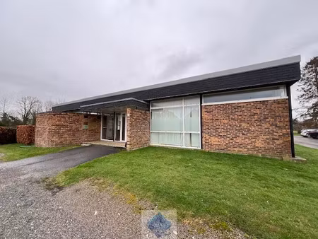 vente immeuble 275 m² à feuquières-en-vimeu (80210)  250 000 €