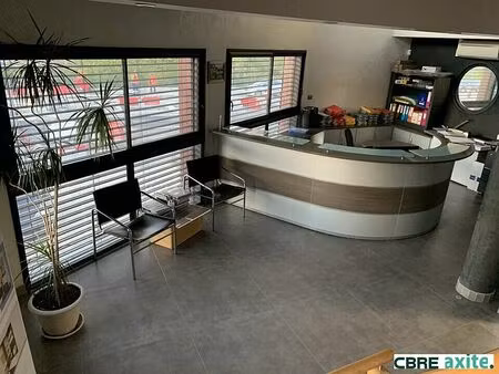 vente bureau barberaz 247 m²