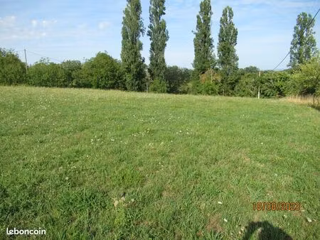 terrain 3300m2 a vendre