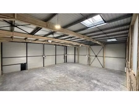 trappes (78) - a louer local d'activites 450m²