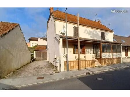 immeuble de rapport 150 m² branges