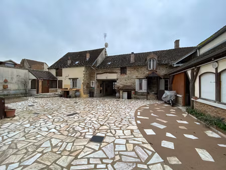 immeuble à villeneuve la guyard