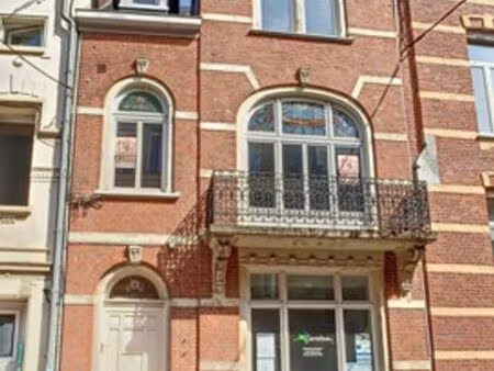 3 bureaux - cuisine - garage