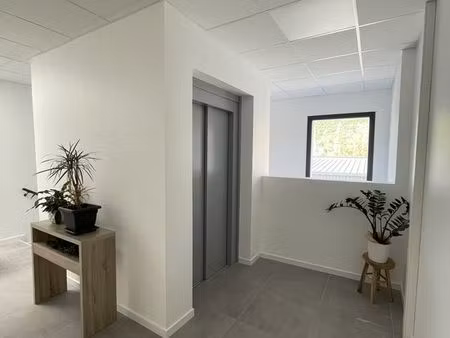 bureaux 70 m² guilherand-granges