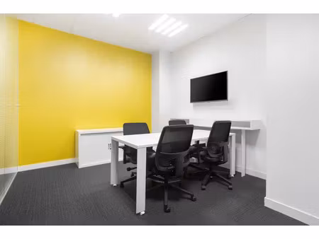 espace de bureau privé personnalisé en fonction des besoins uniques de votre entreprise à 