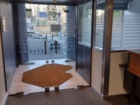 location bureau 160m2 perpignan 66000 - 1700 € - surface privée