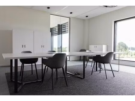 espace bureau àpd 40m²