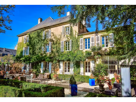 commerce à vendre à montignac (24290) - dordogne