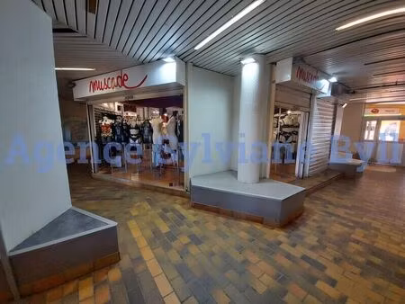 vente commerce 2 pièces 35 m² agde (34300)