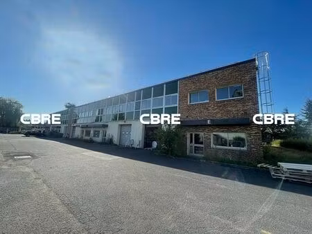 location entrepôt / local d'activités les ulis 352 m²