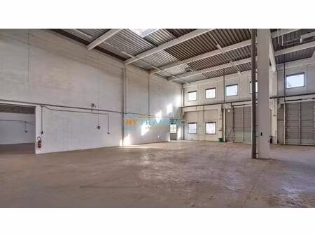 location local industriel 425 m² à lognes (77185)