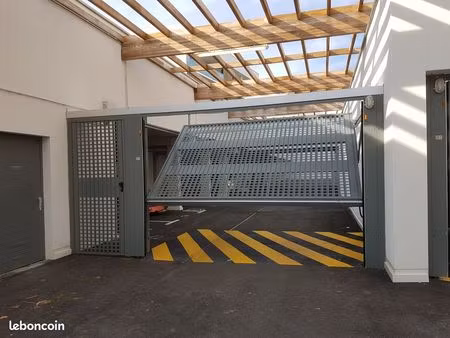 balma vidailhan : parking sécurisé