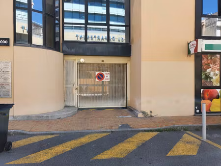 vente garage menton (06500)