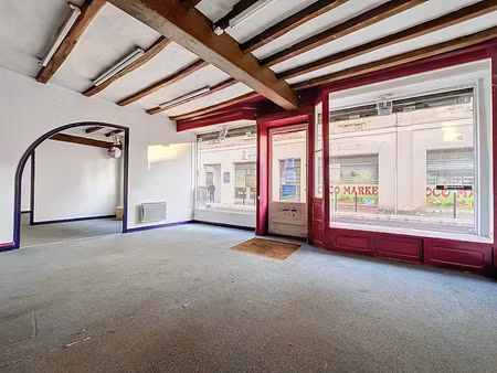 vente locaux professionnels 5 pièces 145 m² à doué-en-anjou (49700)  148 750 €
