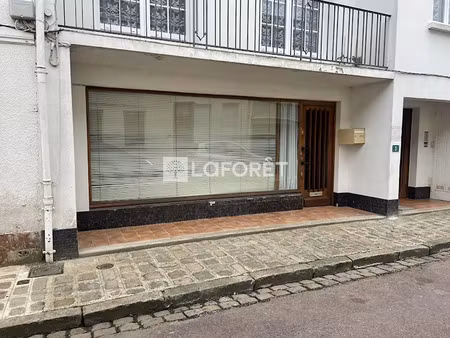 location locaux professionnels 89.79 m² à hesdin (62140)  595 €