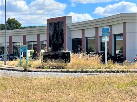 parc saint jean (zac d'augny)  local commercial 850m² à louer