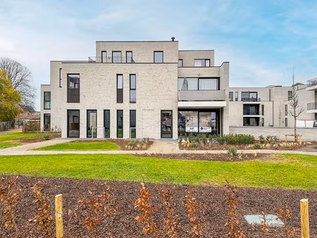 commercieel te koop in ravels