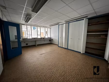 local d'activité roanne 4 pièce(s) 162 m2