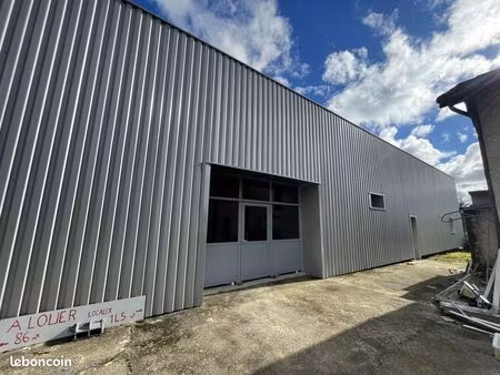 local 145 m² sauvagnon