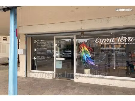 local commercial 134 m² tonneins