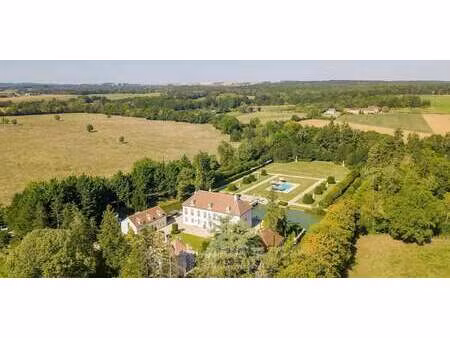 château auxerre (89)