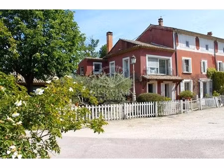 châteauneuf de gadagne  maison atypique à vendre entre avignon et le thor.