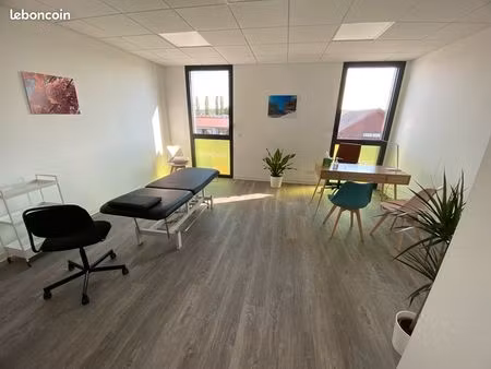 local dans maison de santé