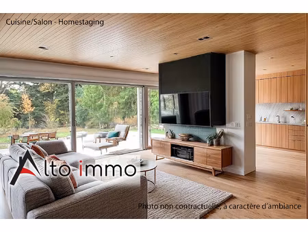 grande maison de 196m2 habitables sur une parcelle de 9 ares