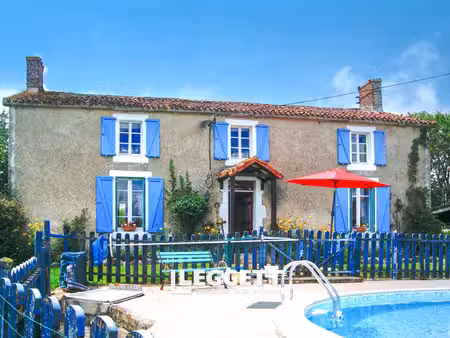 maison 5 pièce(s)  vernoux-en-gâtine