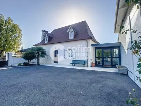 vente maison 5 pièces 165m2 aussevielle 64230 - 454000 € - surface privée