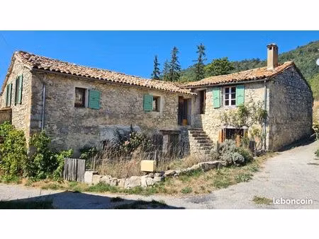 maison 4 pièces 232 m²