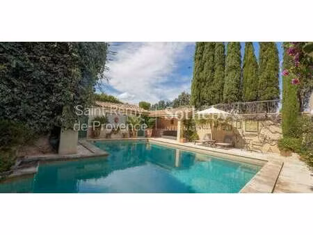 maison avec piscine et jardin maussane-les-alpilles (13)