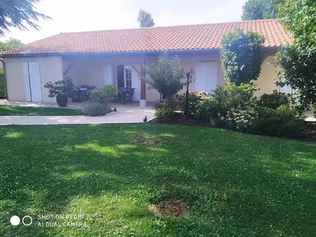 vente maison 7 pièces 136 m² nercillac (16200)