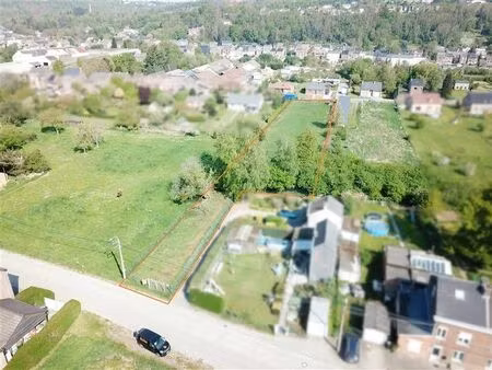 grand terrain à bâtir de 3.349 m² !