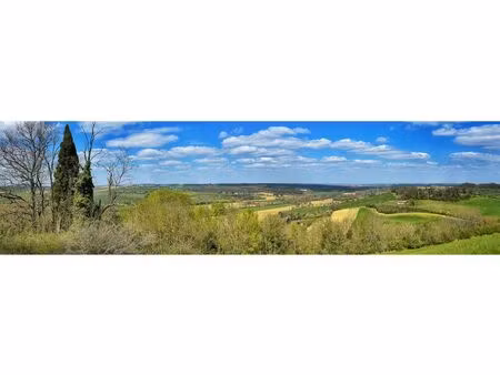 magnifique terrain à bâtir avec cu situé dans la belle campagne gersoise  à 40 mins de air