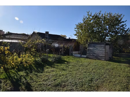 la salvetat saint gilles - terrain constructible de 700 m2