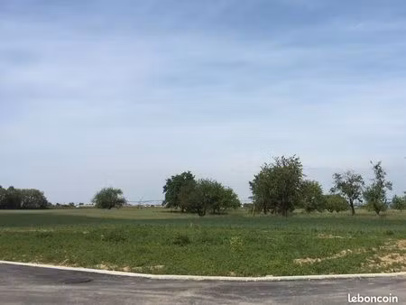 terrain 420 m² niffer