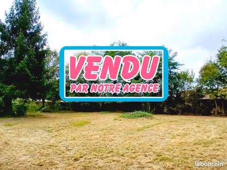 terrain 1210 m² saint-pierre-de-bressieux