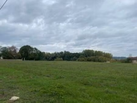 terrain sur virelade !!!