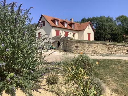 maison de village avec très belle vue
