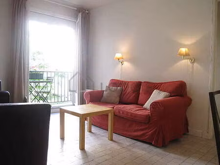 appartement 2 chambres meublé avec ascenseur  concierge et cave