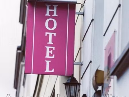 vente local commercial 1611m2 prades 66500 - 477000 € - surface privée