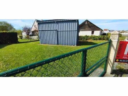 a vendre terrain a batir 10 mn saint lo dans bourg tous commerces 50680