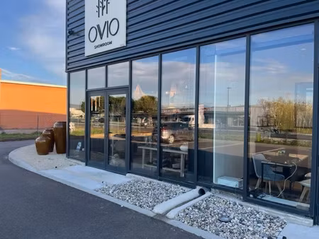 vente locaux professionnels 320 m² à le thor (84250)  118 800 €